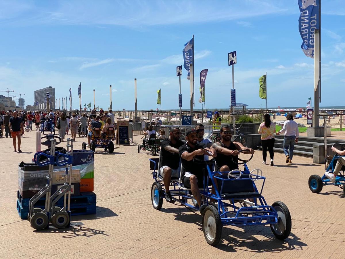 Panoramic View On Beach, Ships, Sea - Place To Be Ostend Exterior photo