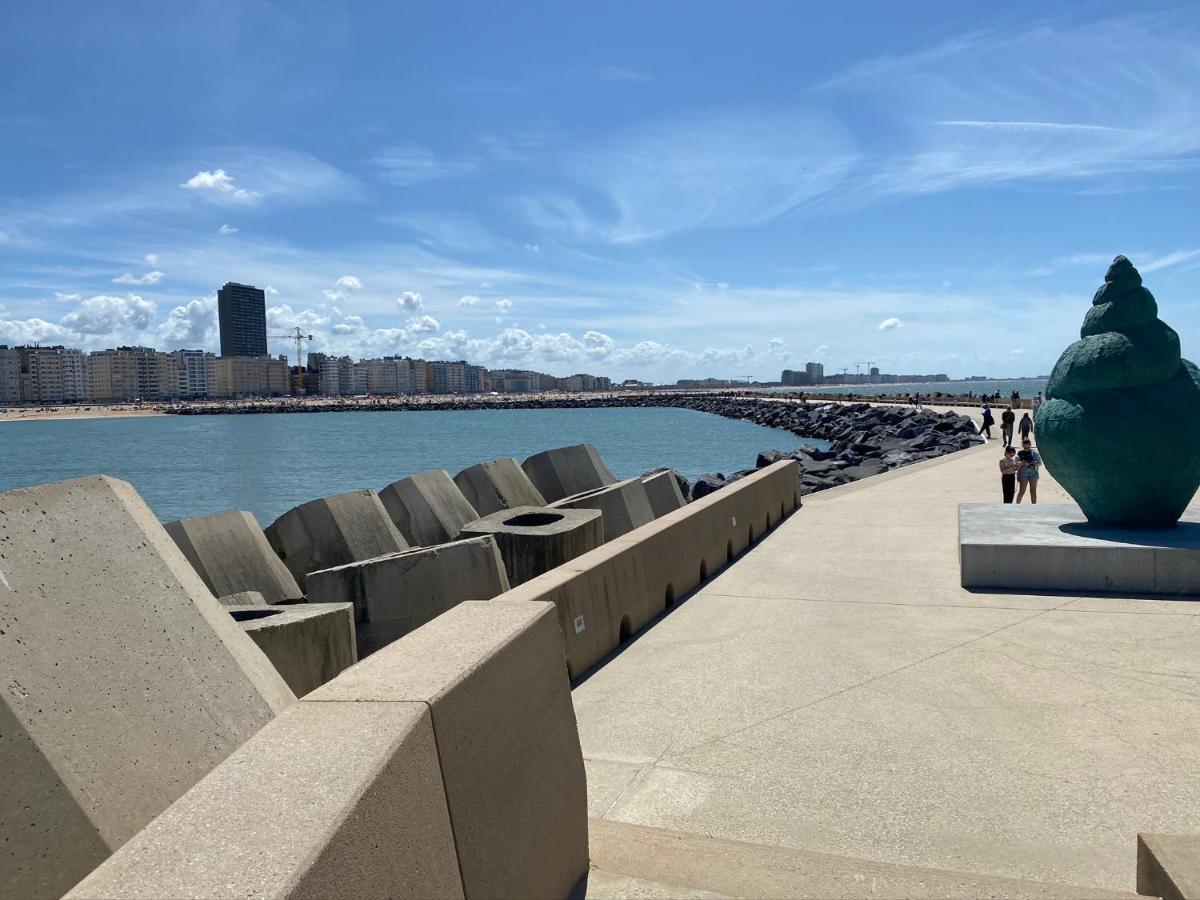 Panoramic View On Beach, Ships, Sea - Place To Be Ostend Exterior photo